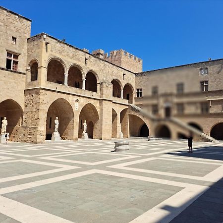 The Retreat In The Heart Of Old Town Rhodes Villa Rhodes City Exterior photo